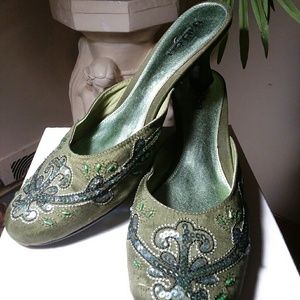 Kenneth coles tribeca mules